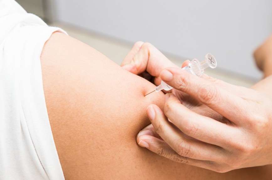 Papillomavirus (HPV) : le rattrapage vaccinal recommandé chez les femmes et les hommes jusqu’à 26 ans révolus