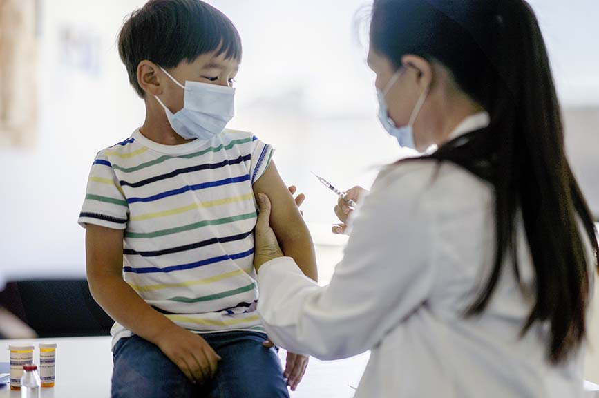 Covid-19 : la HAS recommande la vaccination des enfants fragiles